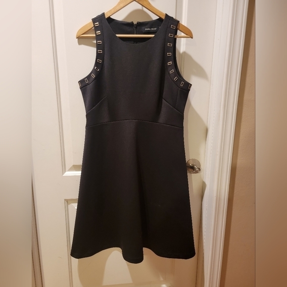 Ivanka Trump Dresses & Skirts - Ivanka Trump Black Sleeveless Dress Size 10